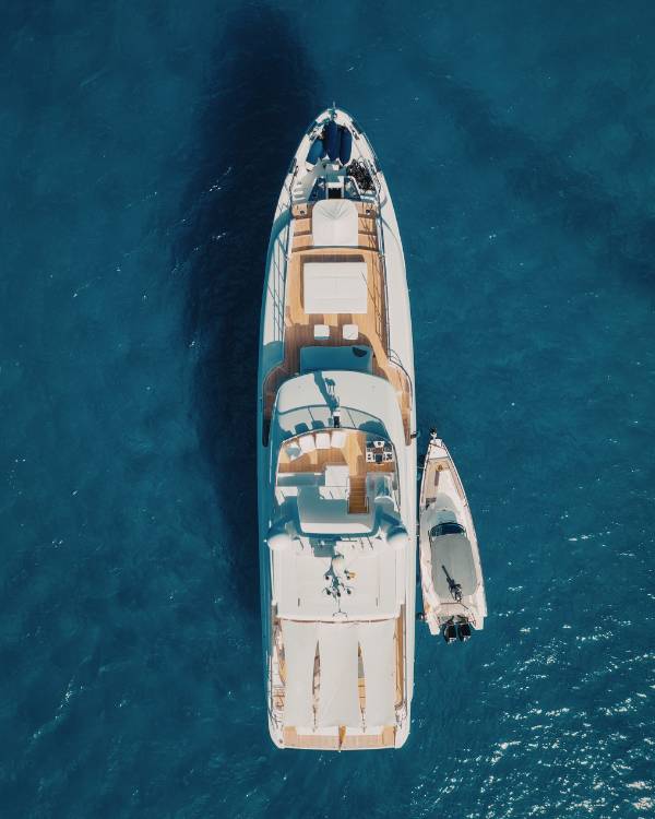 Yacht Charter